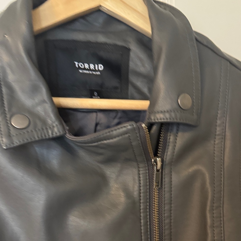 Torrid Black/Grey Leather Jacket - Picture 5 of 8